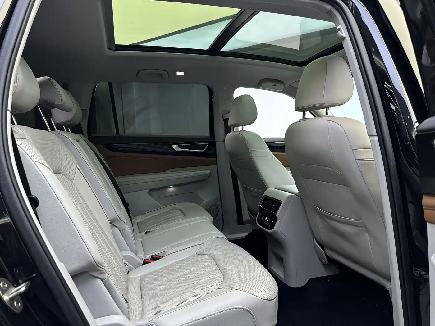 Volkswagen Teramont 2022 Teramont X 380TSI 4MOTION Premium Luxury фото 10