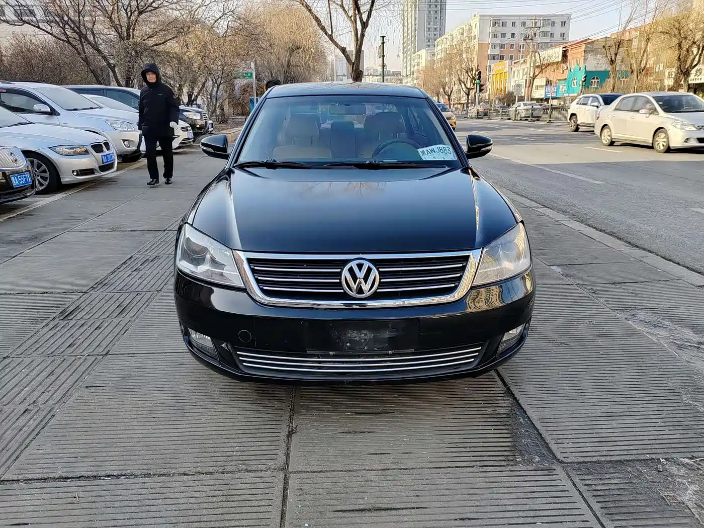 Volkswagen Passat Lingyu 2010 2009 2.0L MFI Automatic Premium