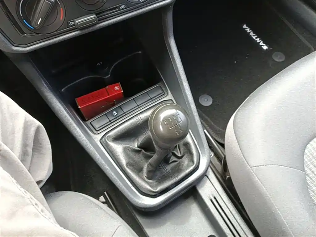 Volkswagen Santana 2018 1.5L Manual Trend Edition фото 14