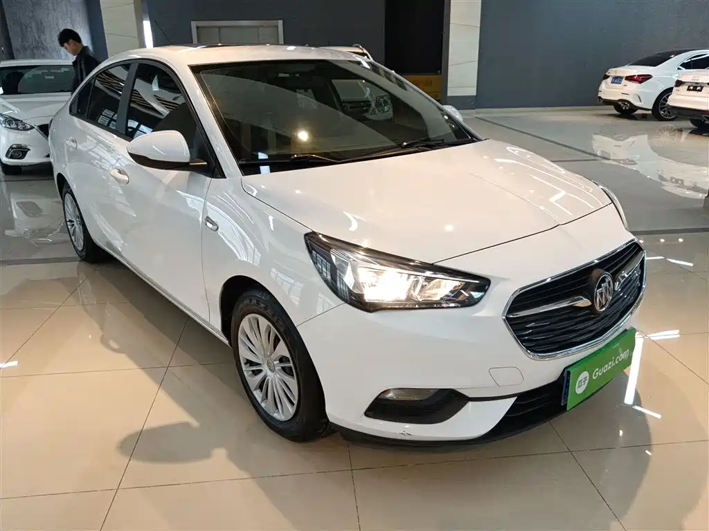 Buick Excelle 2018 15N CVT Elite фото 4