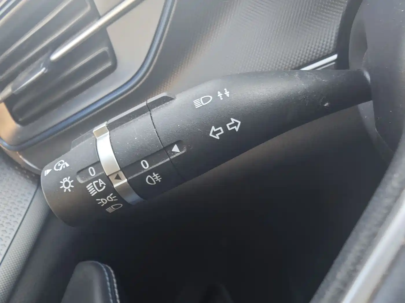 BYD Destroyer 05 2024 Glory Edition DM-i 120KM Flagship фото 5