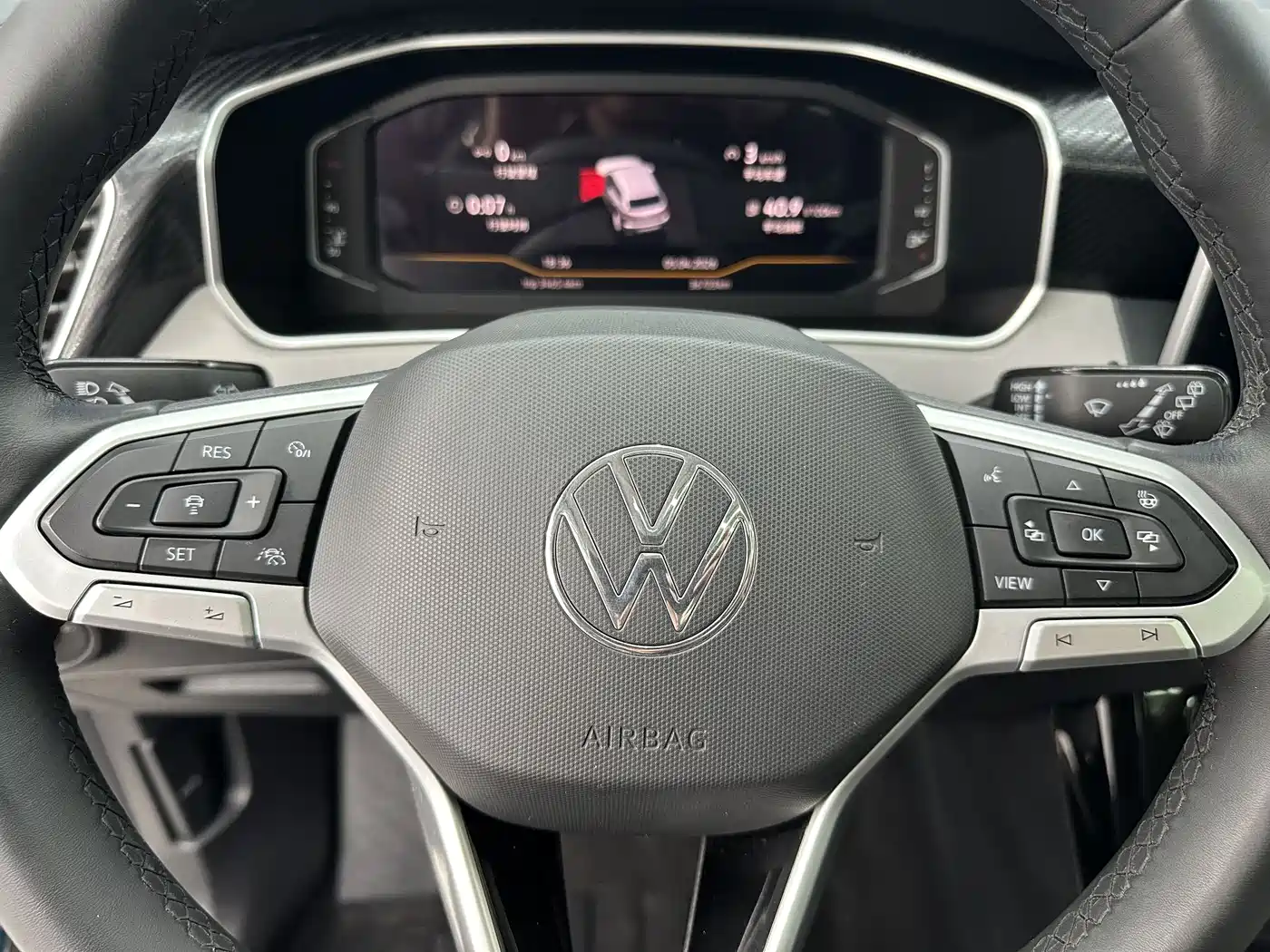 Volkswagen Tayron 2023 280TSI 2WD Luxury Plus Advanced Edition фото 13