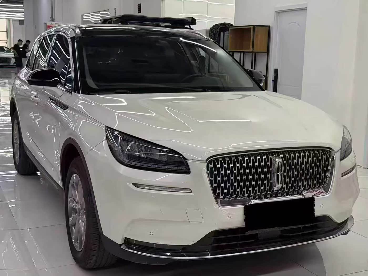 Lincoln Adventurer