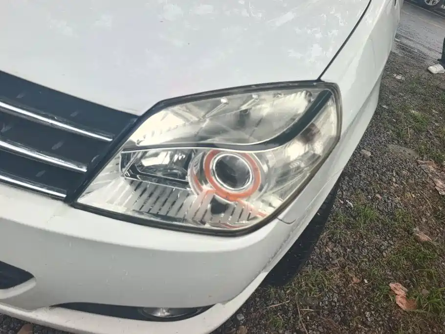 Geely King Kong 2015 2015 Sedan 1.5L Manual Super Joy