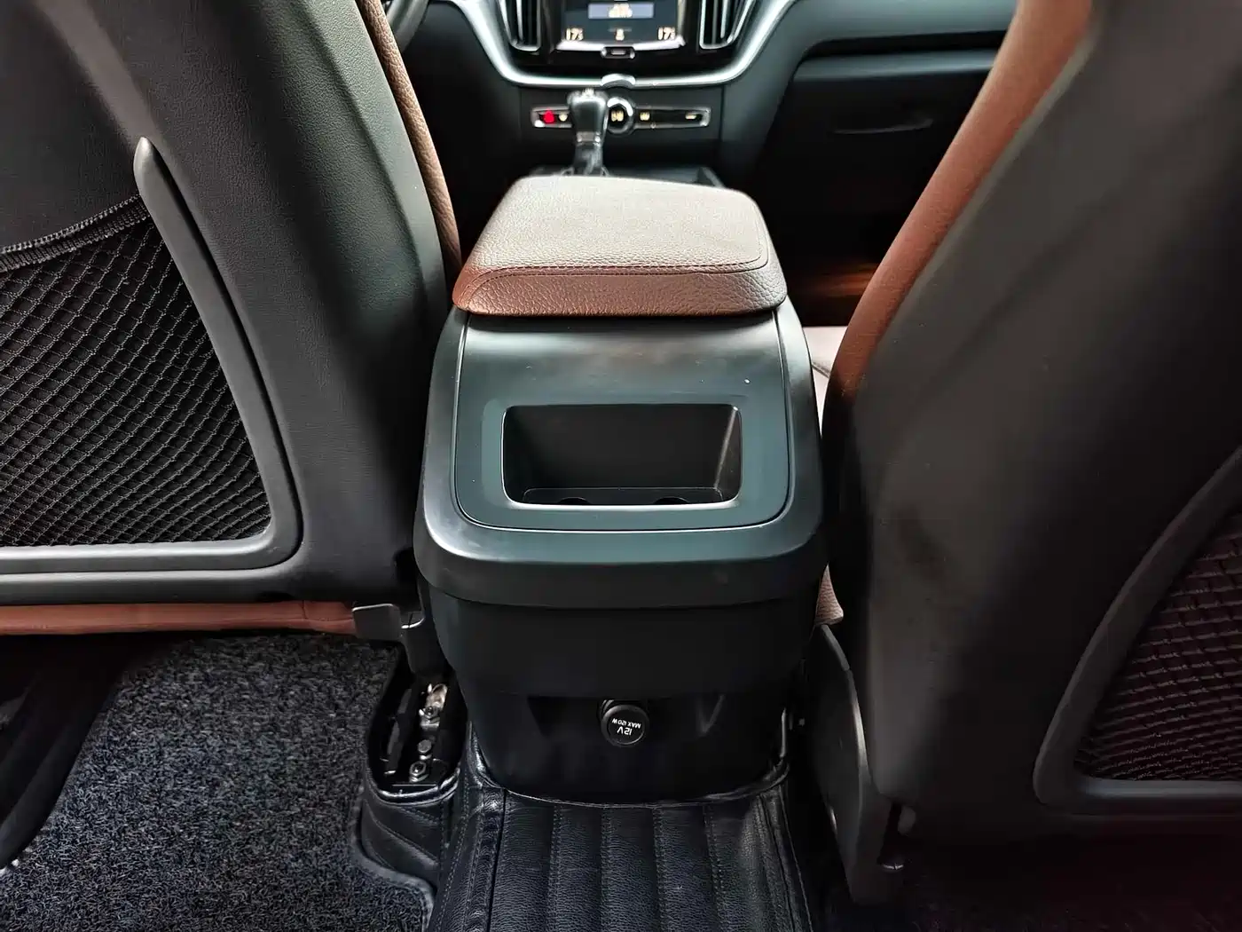 Фото 27 - Volvo XC60