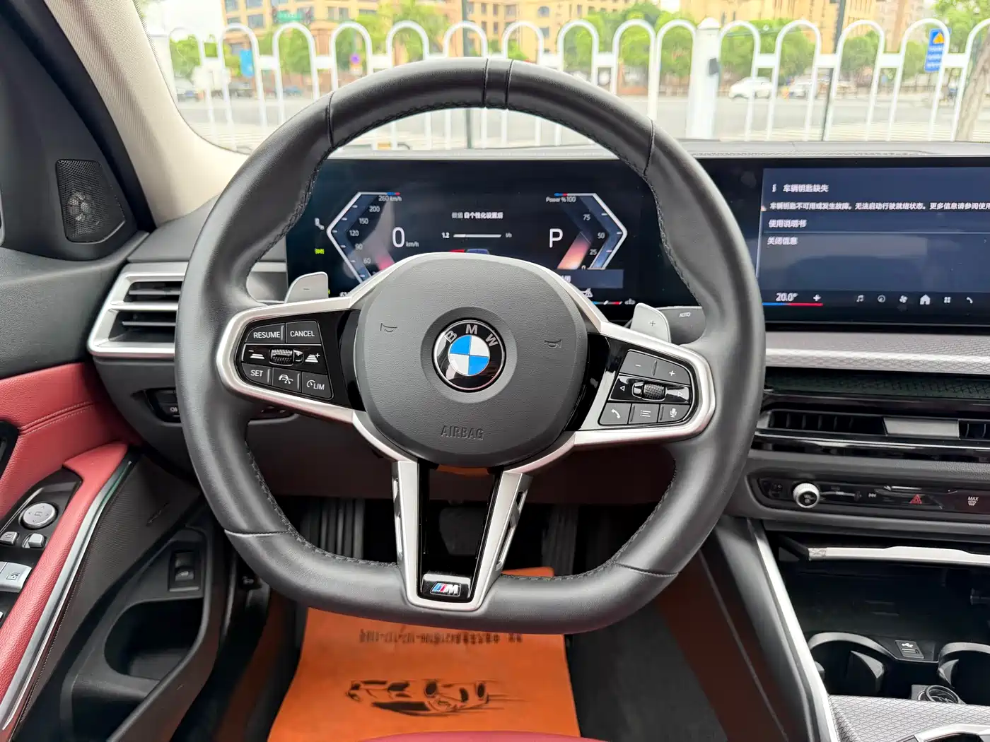 BMW 3 Series 2025 330Li M Sport Night Edition фото 8
