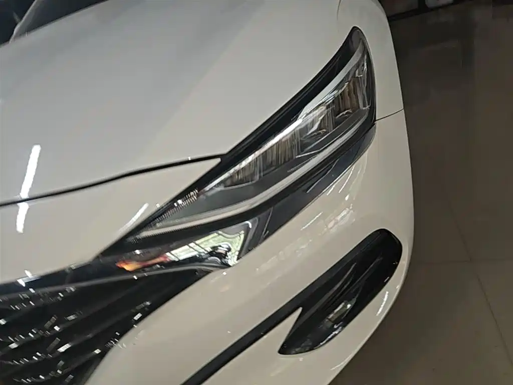 Hyundai Fista 2019 280TGDi Sport Edition China VI фото 24