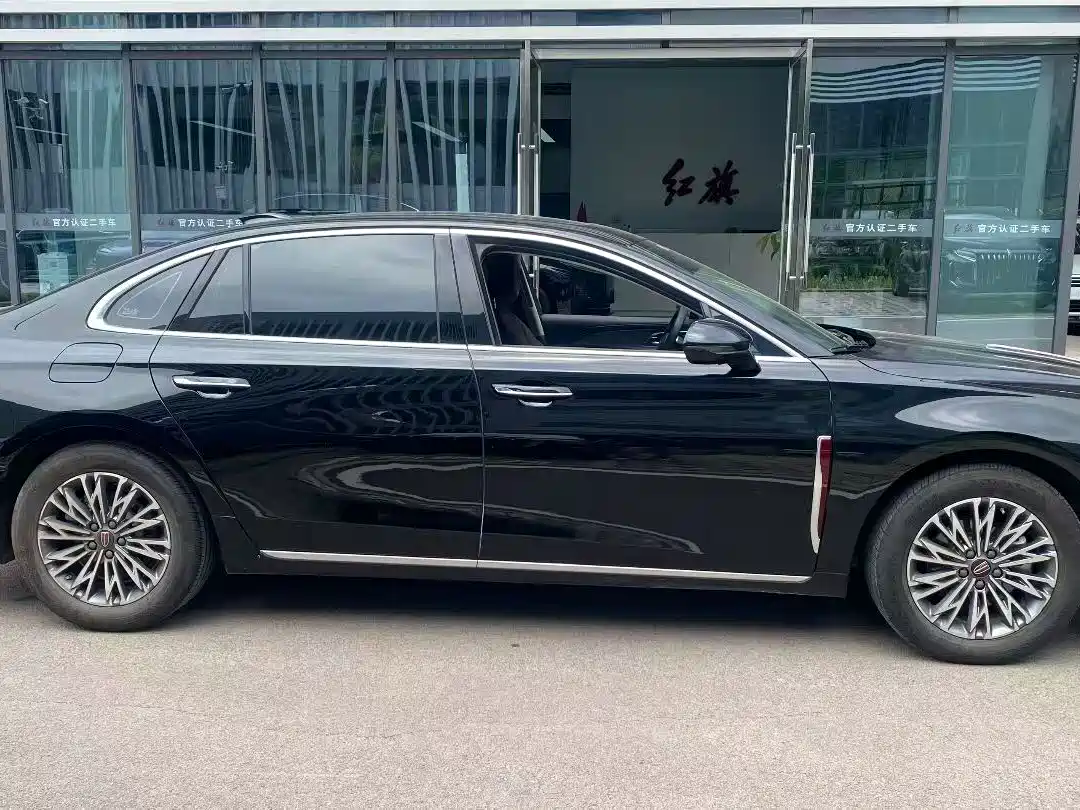 Hongqi H5 2023 1.5T DCT Smart Connect Flag Rhythm фото 4