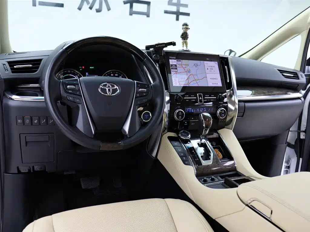 Toyota Alphard 2023 Dual Hybrid 2.5L Ultimate Gold Edition фото 11