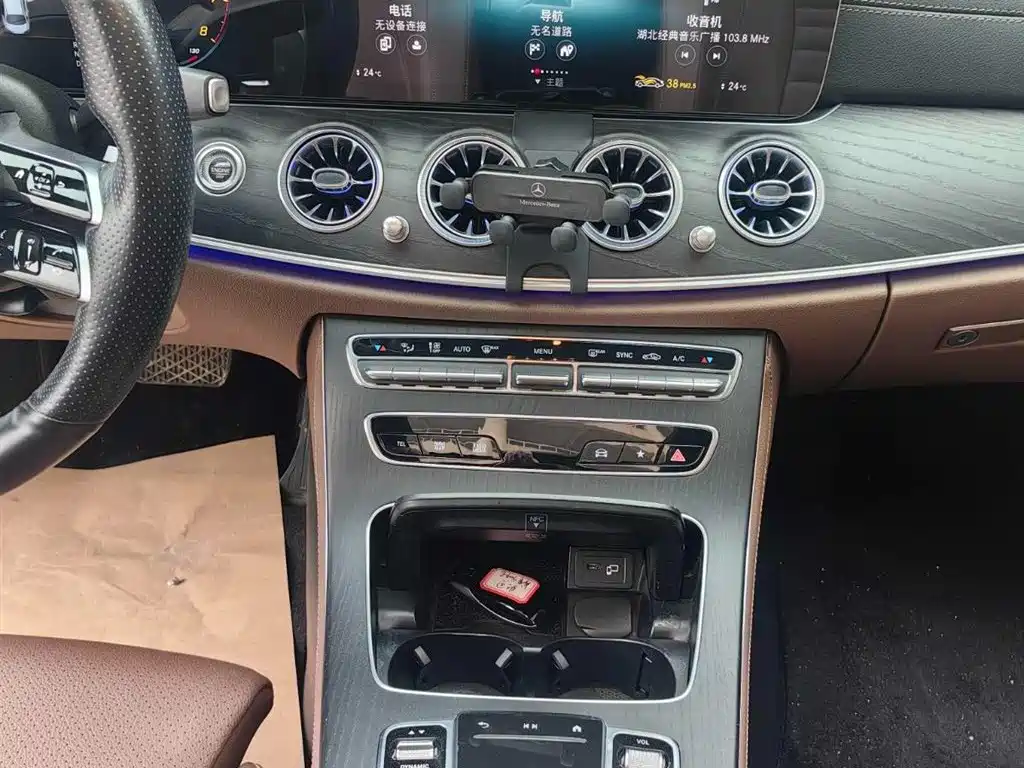Mercedes-Benz E-Class 2021 E 300 L Luxury фото 10