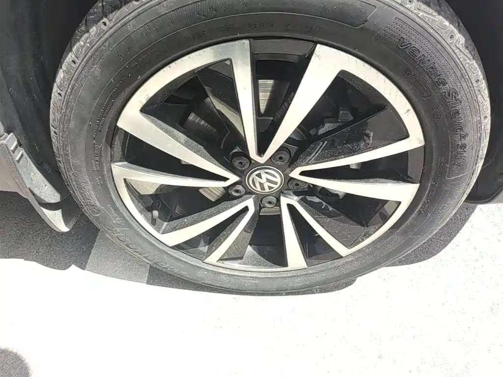 Volkswagen Tharu 2019 330TSI AWD Luxury Edition China VI фото 14