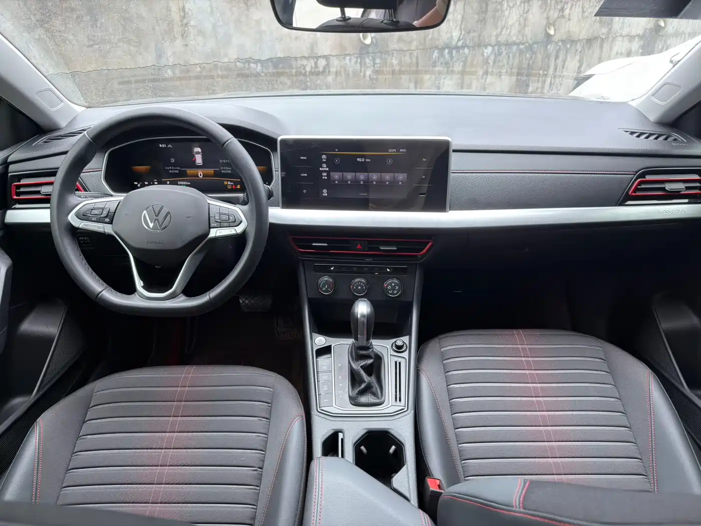 Volkswagen Lavida 2023 280TSI DSG Starlight Comfort Edition фото 16