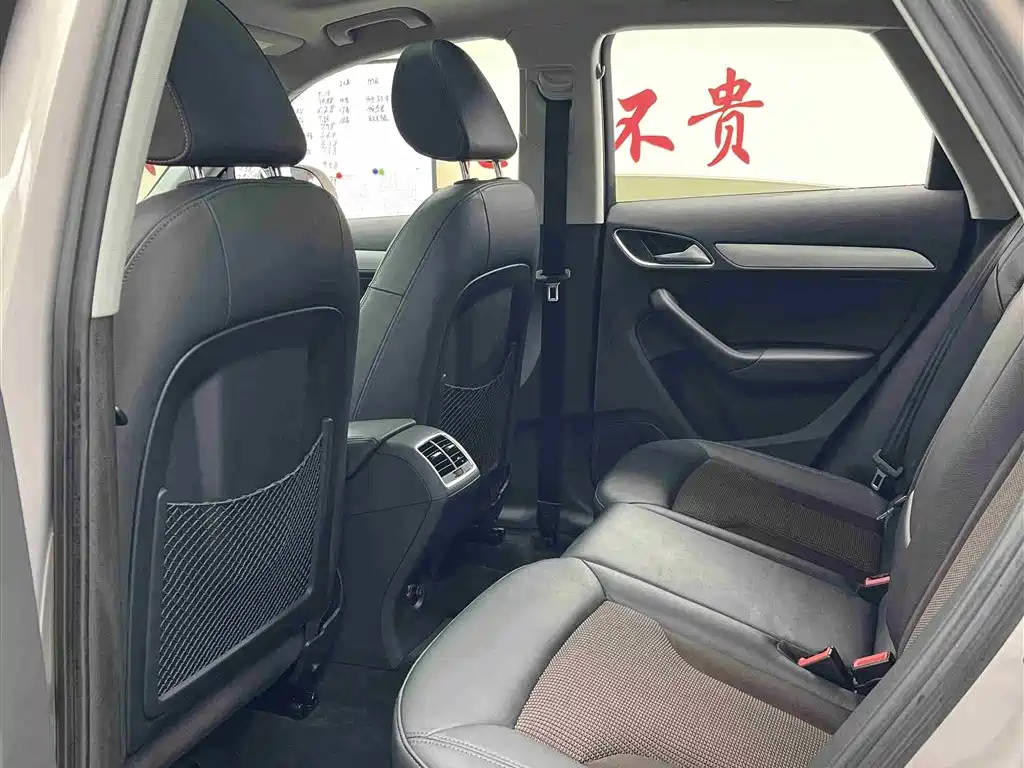 Audi Q3 2017 35 TFSI Fashion фото 10