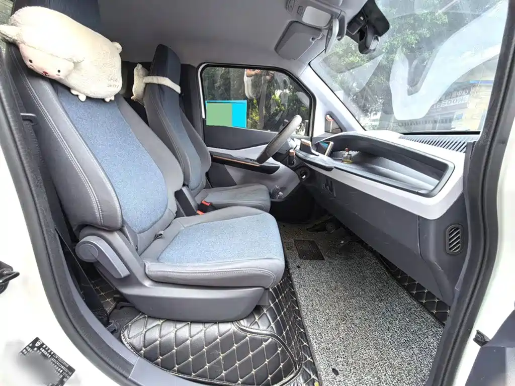 Baojun E200 2021 2020 305KM Smart Edition