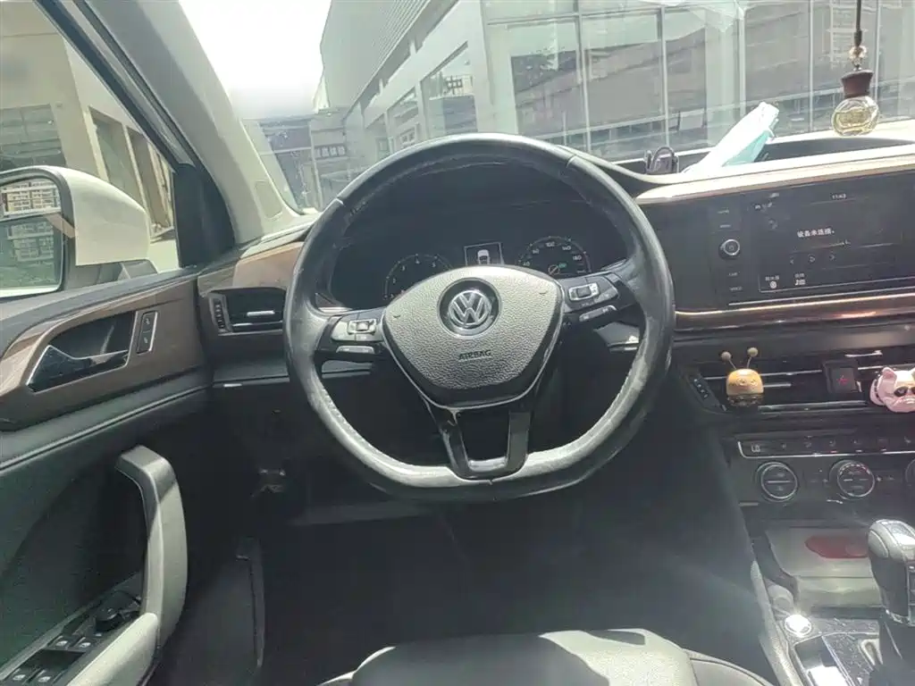 Volkswagen Tharu 2019 330TSI AWD Luxury Edition China VI фото 17