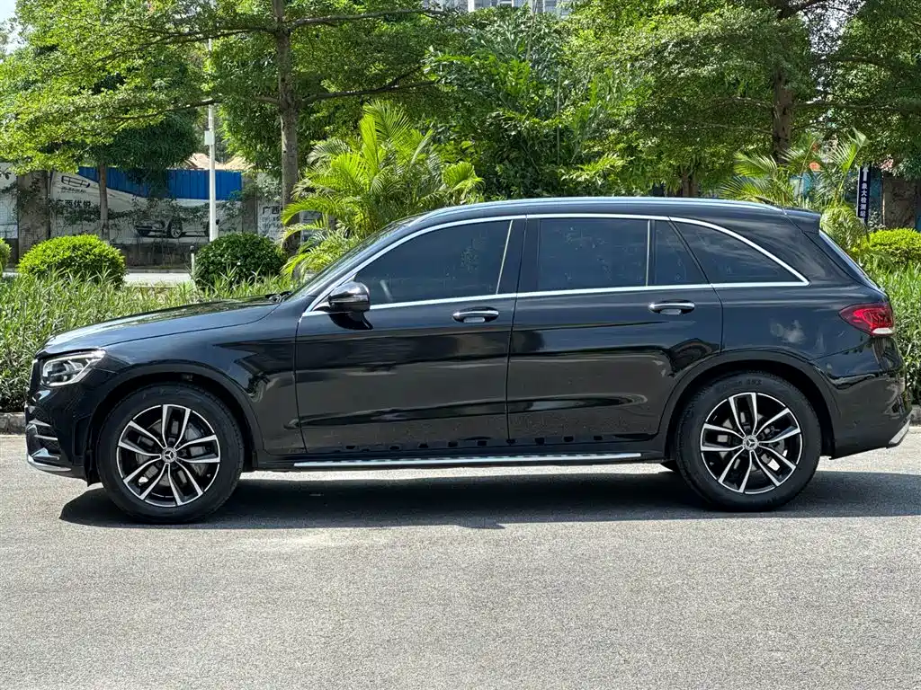 Mercedes-Benz GLC 2021 GLC 300 L 4MATIC Sporty фото 5