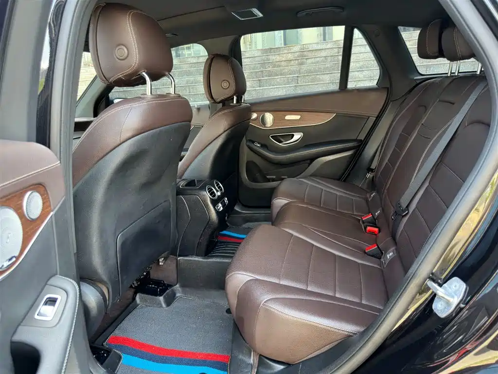 Mercedes-Benz GLC 2021 GLC 300 L 4MATIC Sporty фото 10
