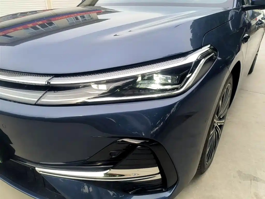 Geely Galaxy Galaxy A7 2025 EM-i фото 24