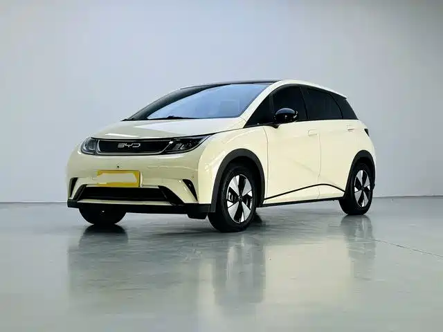 BYD Dolphin 2023 420km Fashion Edition