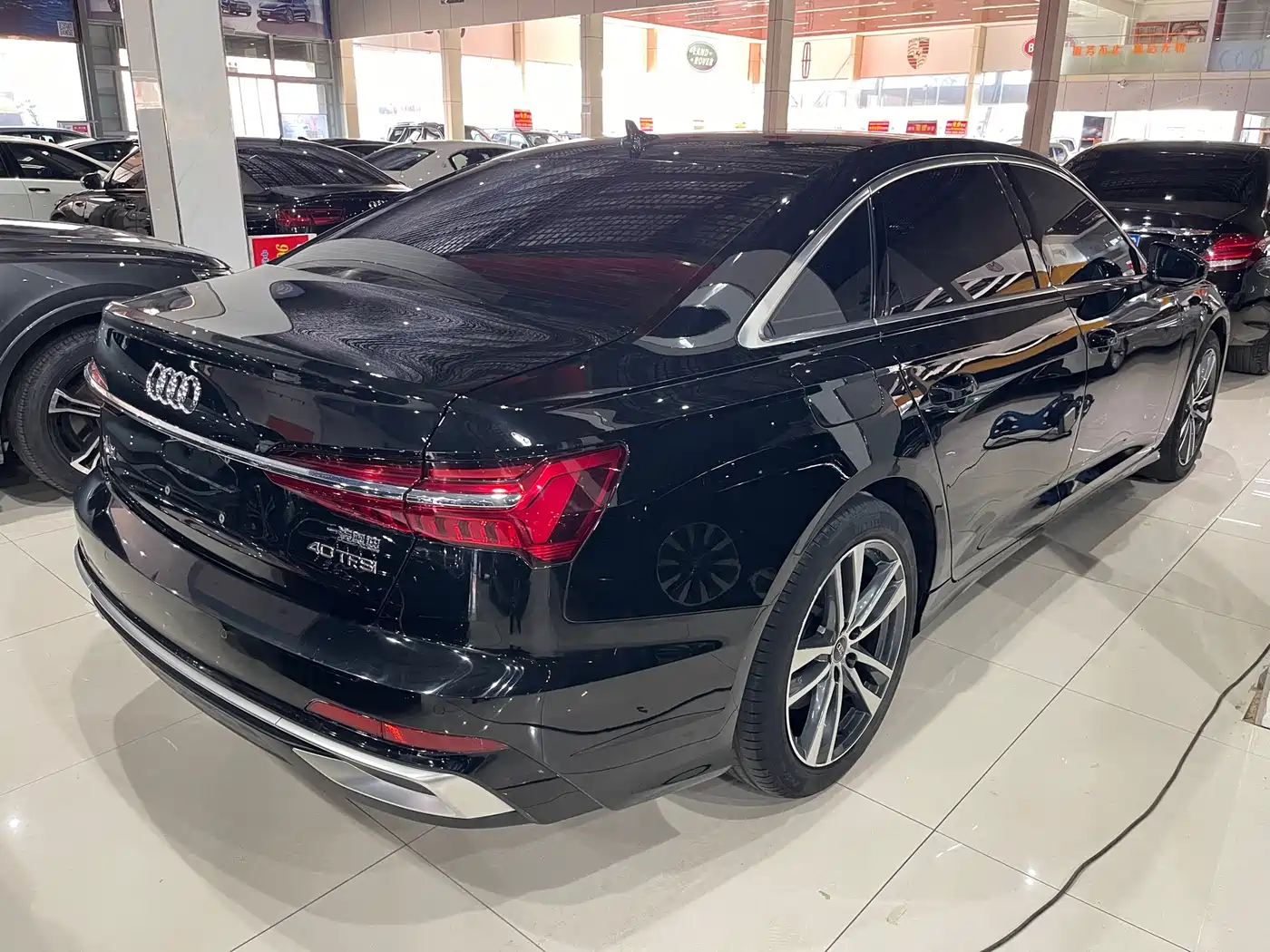 Audi A6L 2023 40 TFSI Luxury Dynamic фото 4