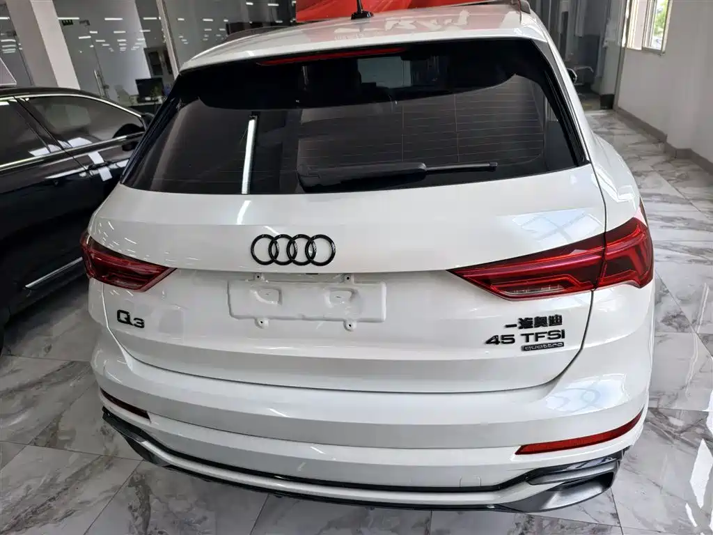 Audi Q3 2023 Facelift 45 TFSI quattro Fashion Dynamic фото 6