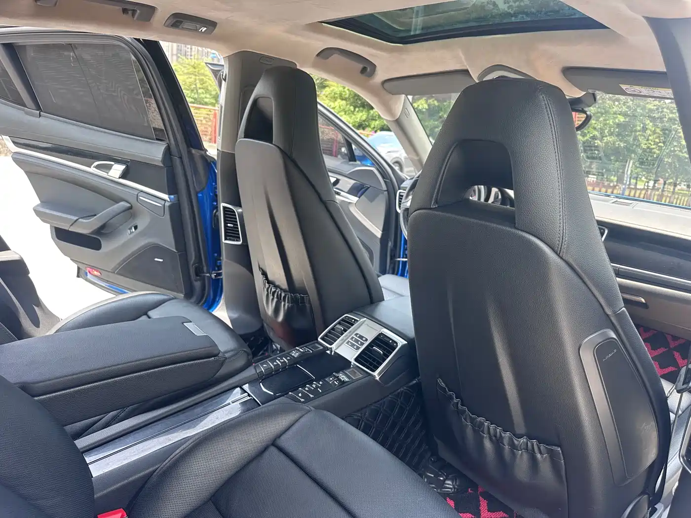 Porsche Panamera 2016 Panamera Edition 3.0T фото 9