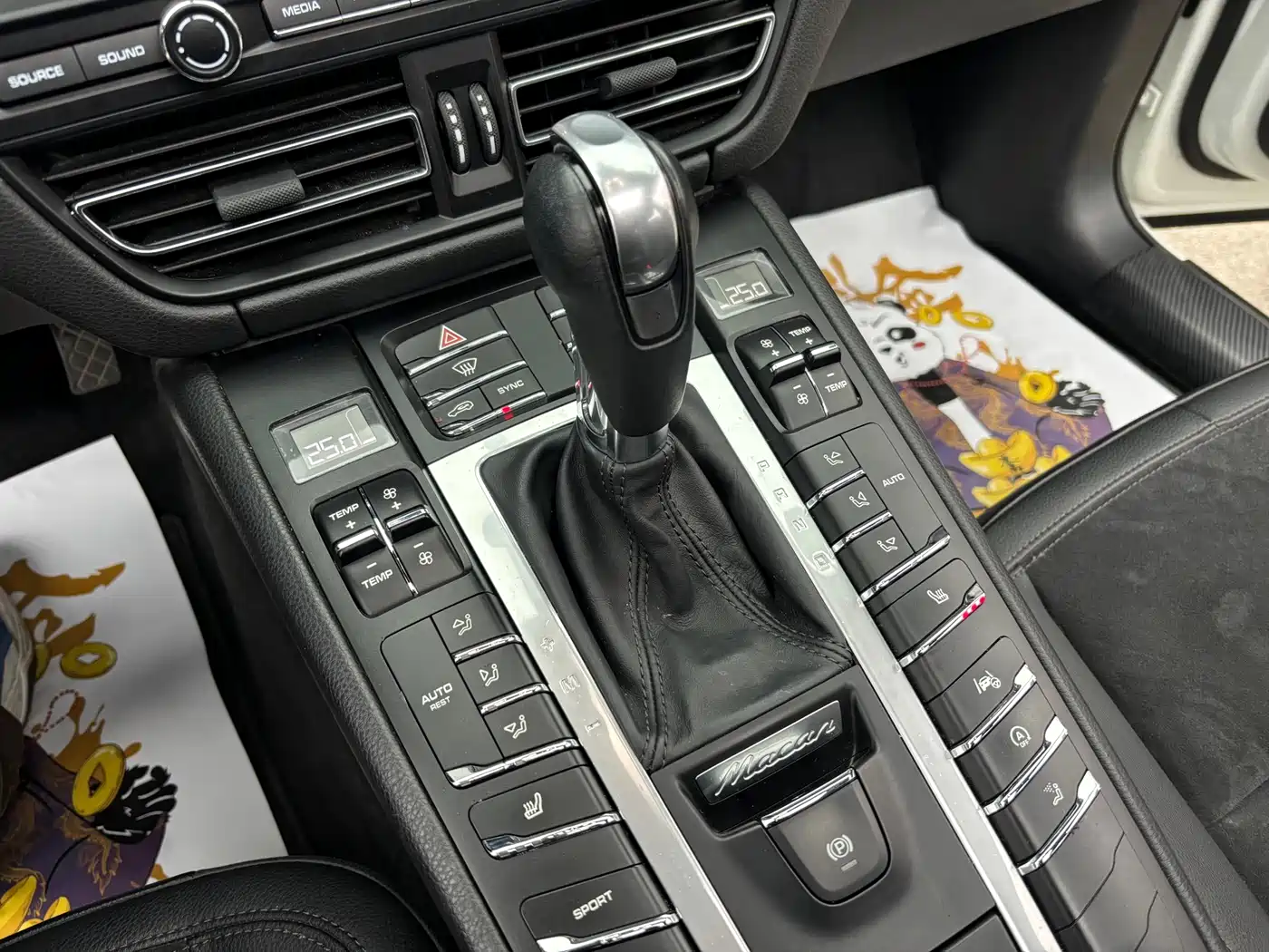 Porsche Macan 2021 Macan 2.0T фото 12