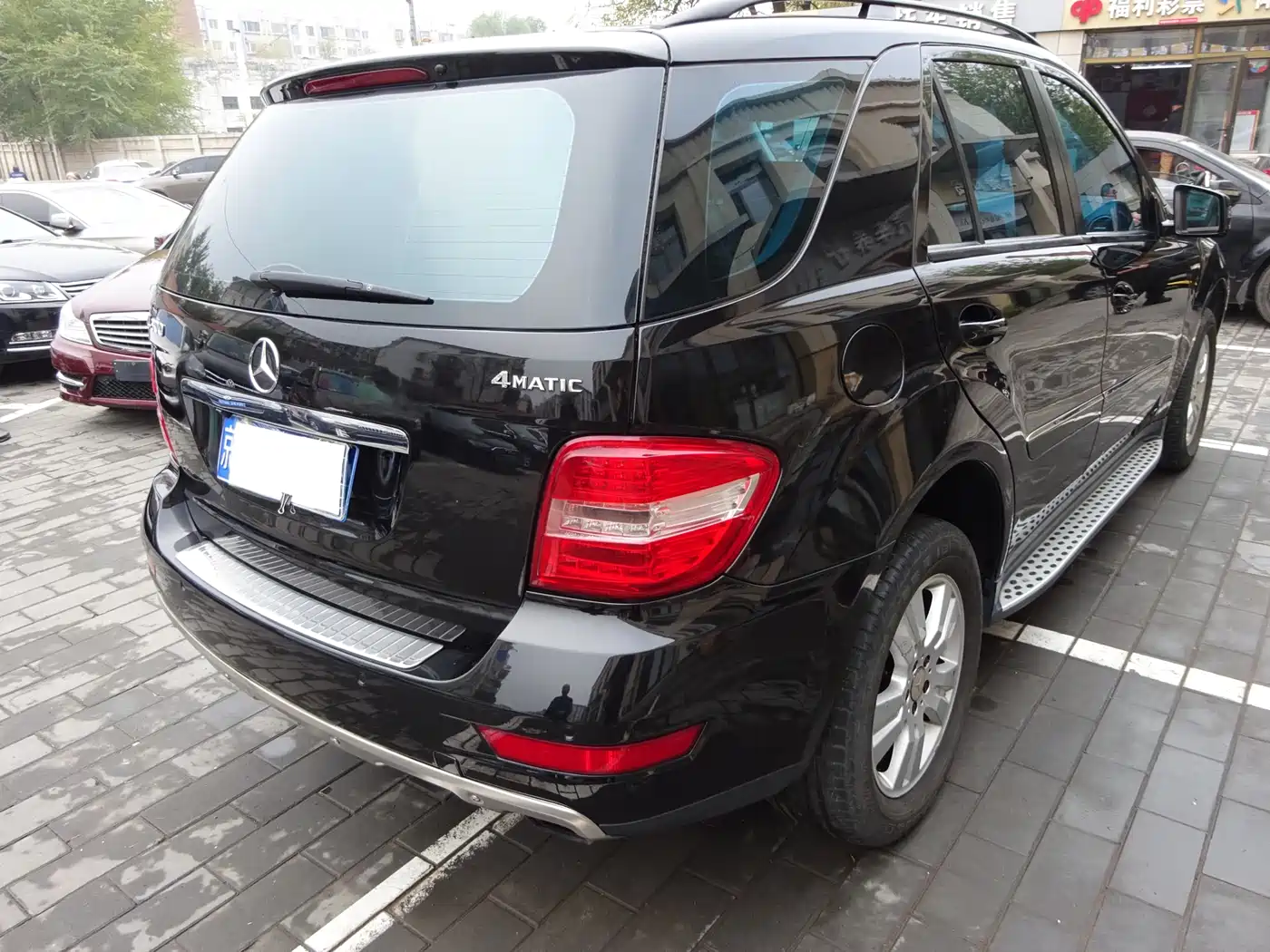 Mercedes-Benz M-Class 2010 ML 300 4MATIC фото 18