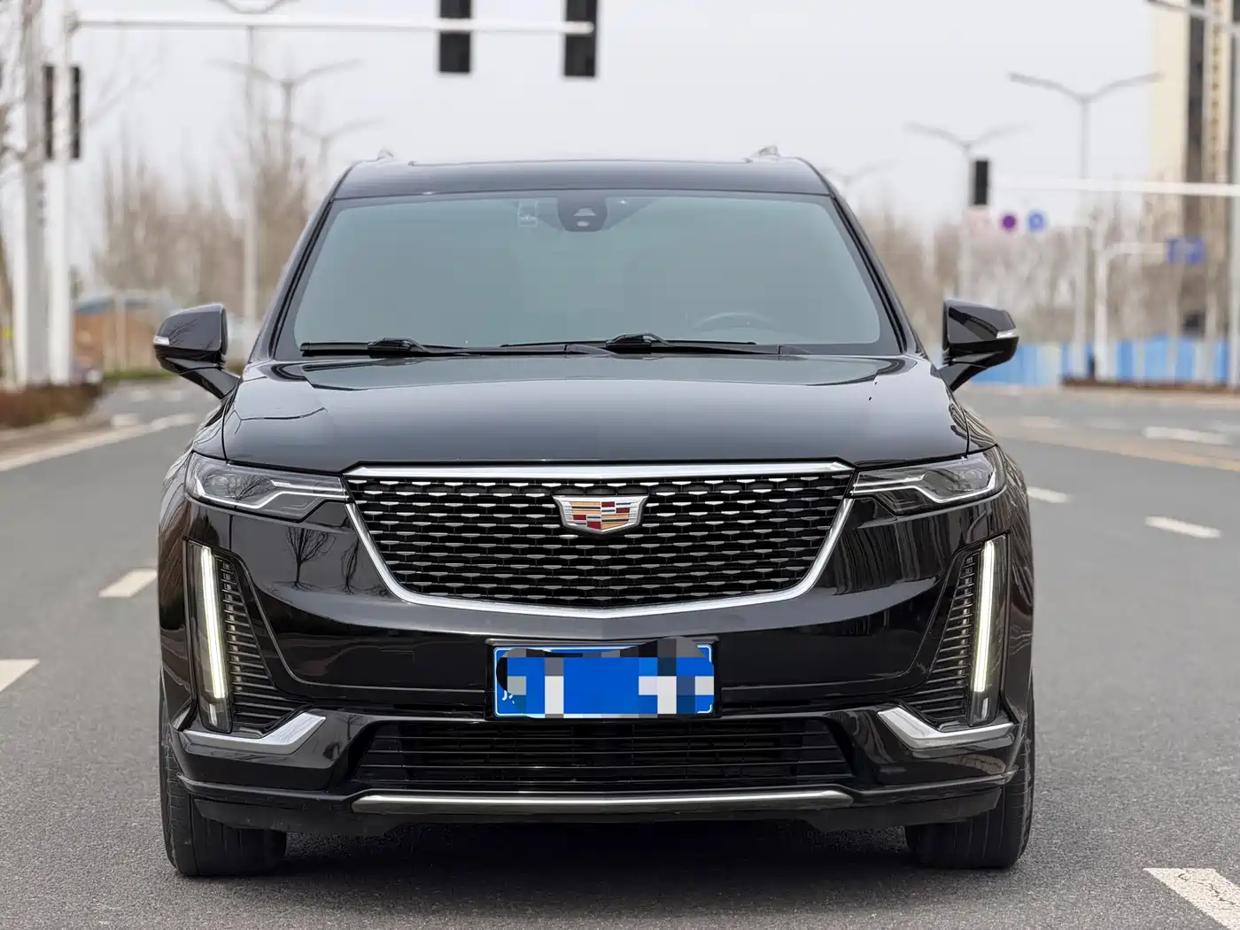 CADILLAC XT6