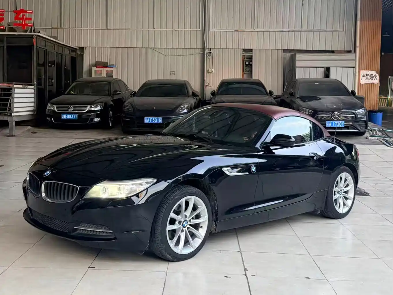 BMW Z4 2016 2013 sDrive20i Leading