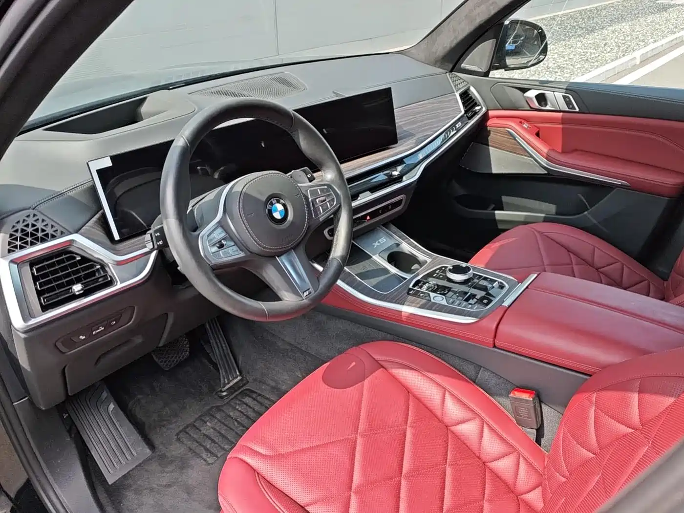BMW X5 2025 Model xDrive 40Li Exclusive M Sport Blackout Package фото 7