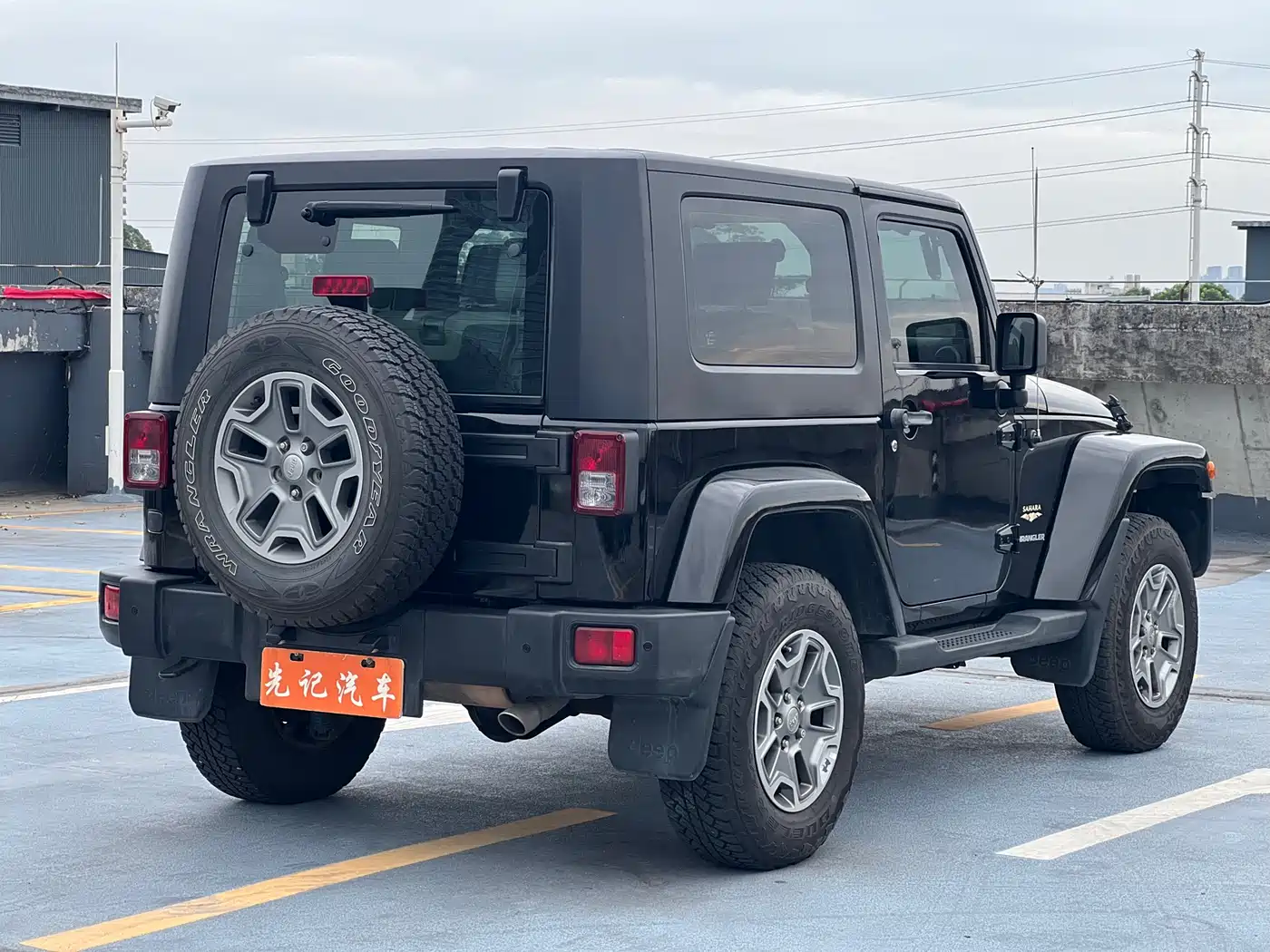 Jeep Wrangler 2011 2011 3.8L Sahara 2-Door
