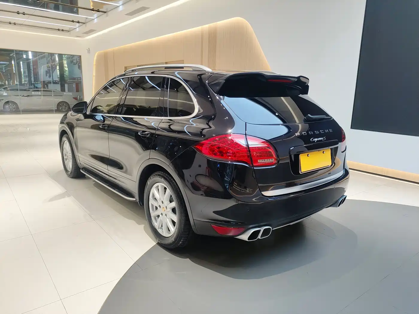 Porsche Cayenne 2011 Cayenne S 4.8L фото 6