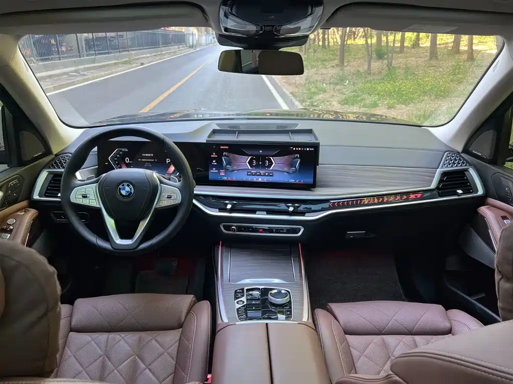 BMW X7 2023 xDrive40i Leading Luxury Package фото 10