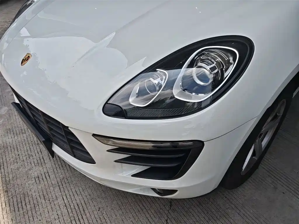 Porsche Macan 2017 Macan 2.0T фото 24