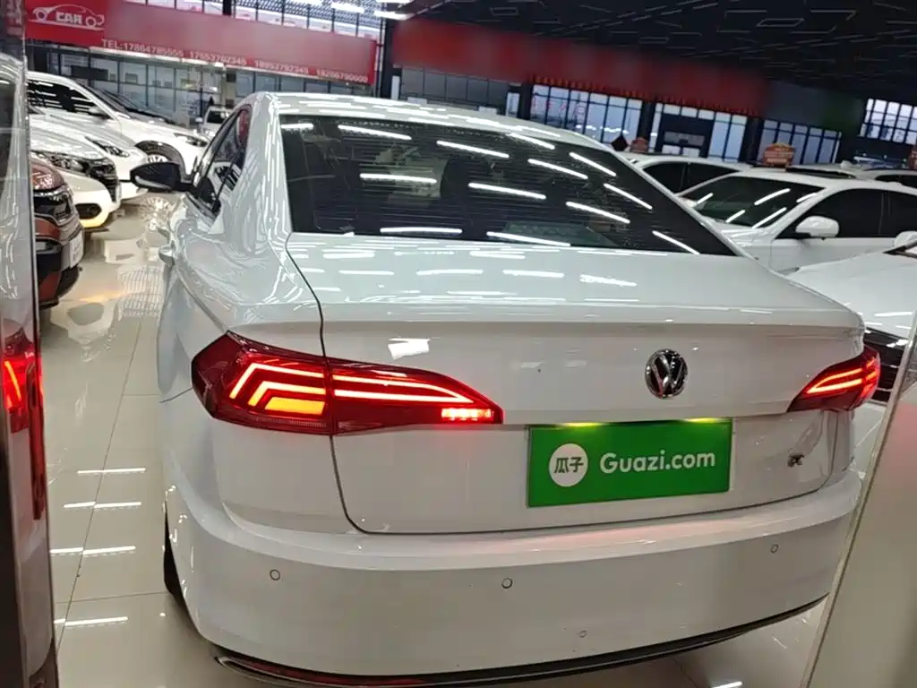 Volkswagen Bora 2020 1.5L Automatic Elite фото 4