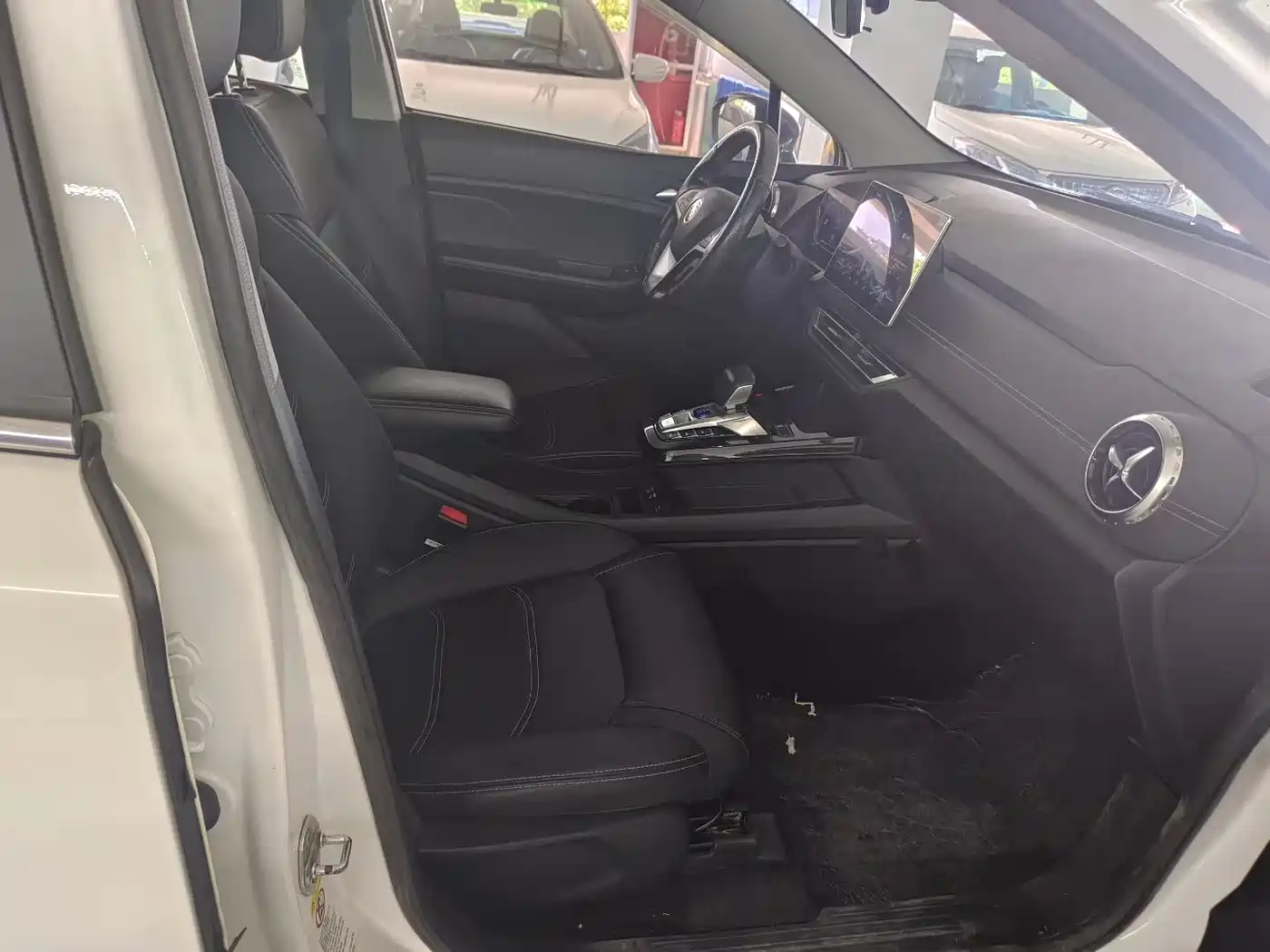 BYD Yuan New Energy 2019 EV535 High Energy Navigation Edition фото 5