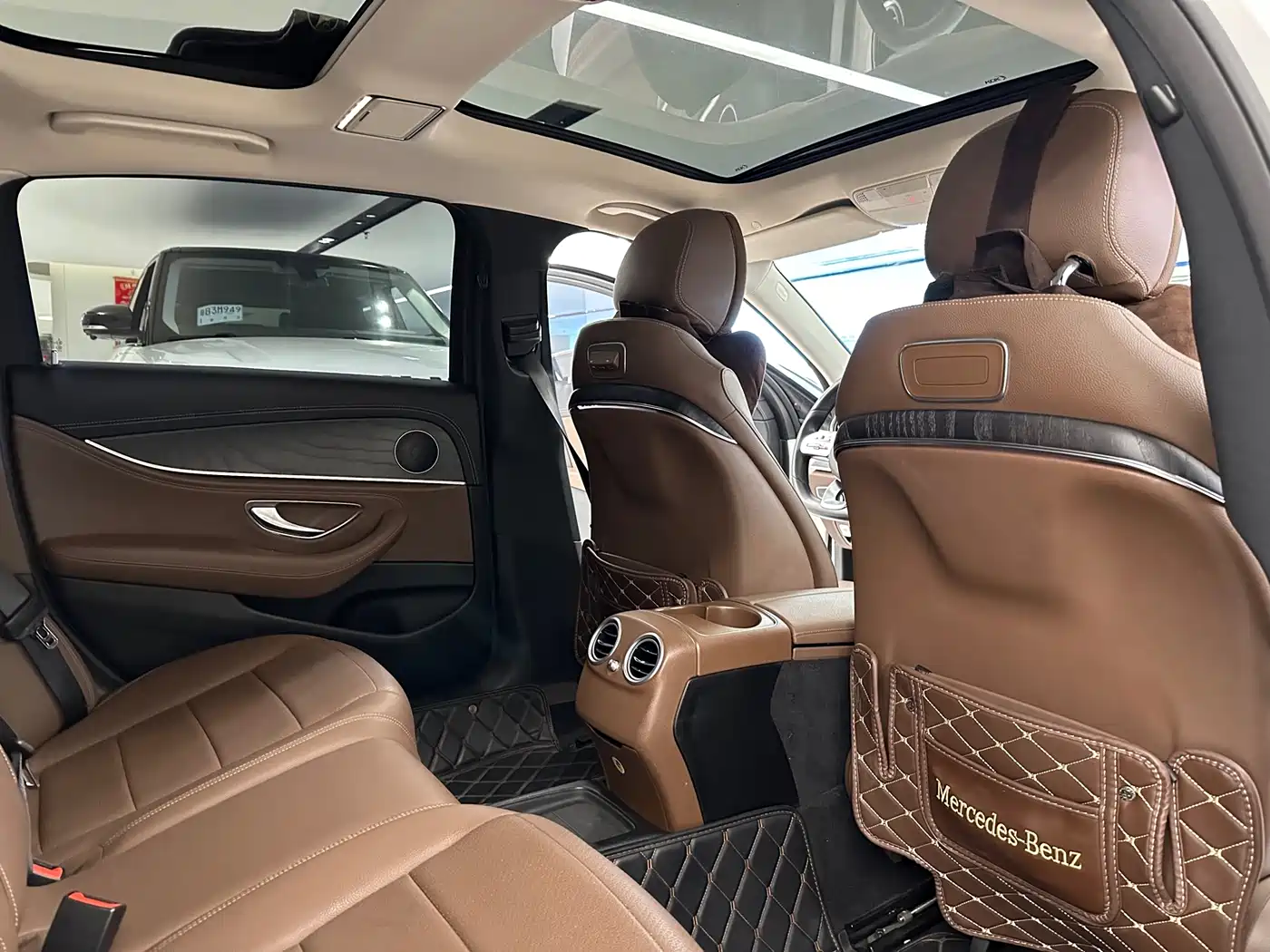 Mercedes-Benz E-Class 2019 Facelift E 300 L Sport Fashion фото 15