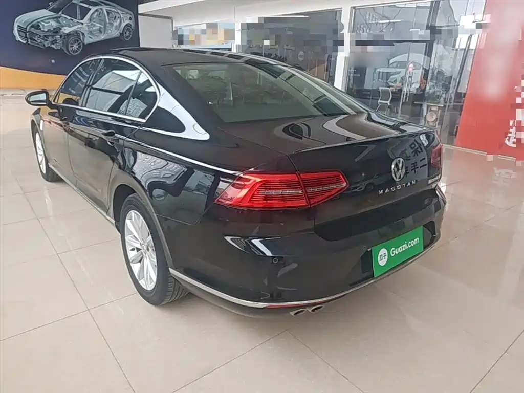 Volkswagen Magotan 2018 330TSI DSG Leading фото 5