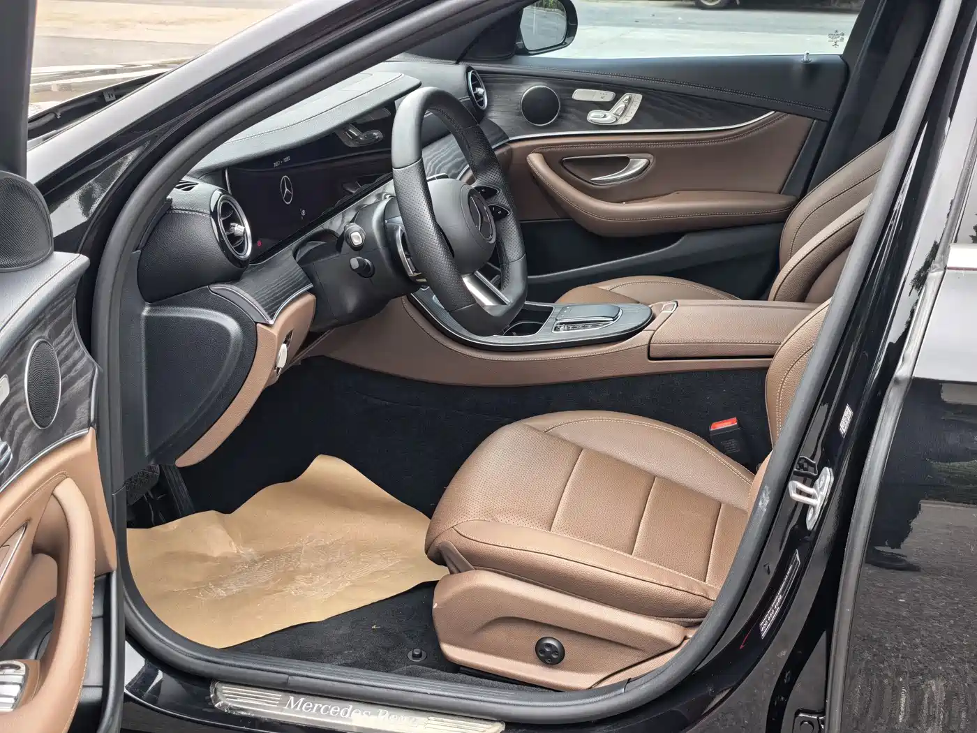 Mercedes-Benz E-Class 2022 Facelift E 300 L Sport Fashion Style фото 6