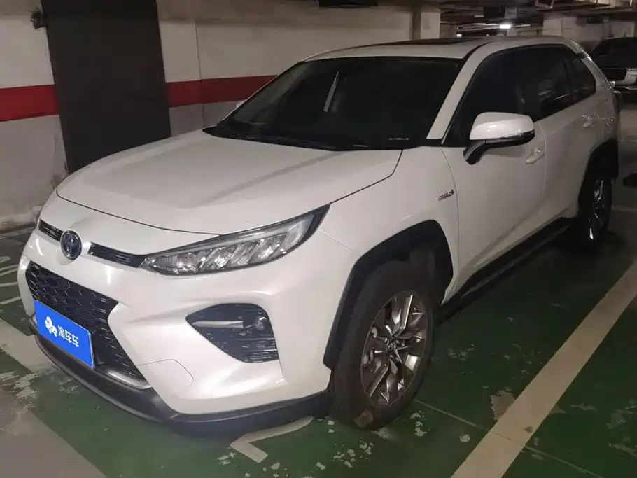 Toyota Wildlander 2022 Hybrid 2.5L E-CVT AWD Luxury PLUS Edition