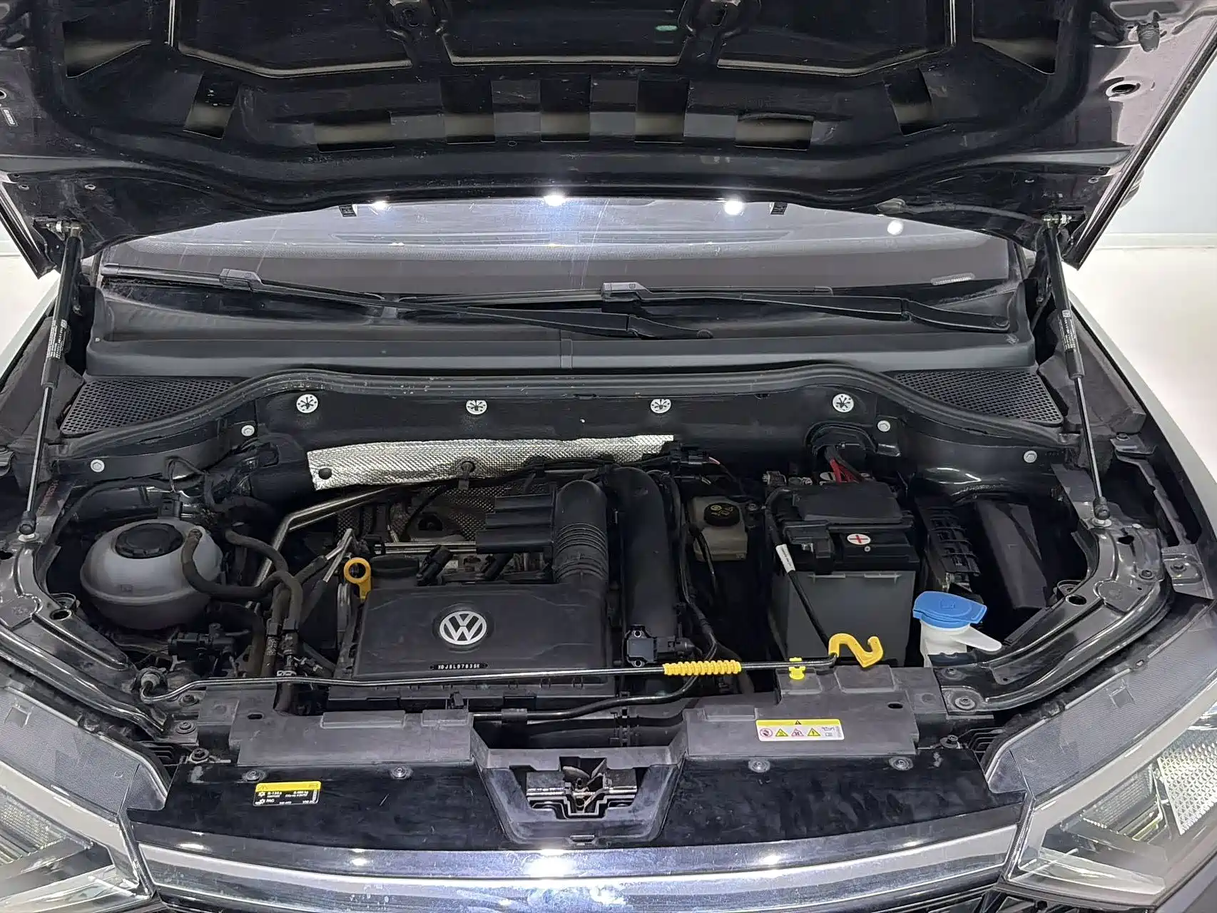 Photo 20 - Jetta VS7