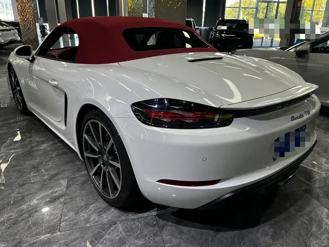 Porsche 718 2023 Boxster Style Edition 2.0T фото 18