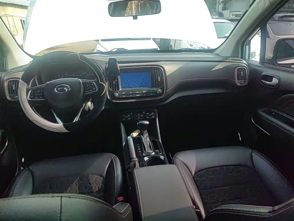 GAC Trumpchi Trumpchi GS3 2017 200T Automatic Elite фото 6