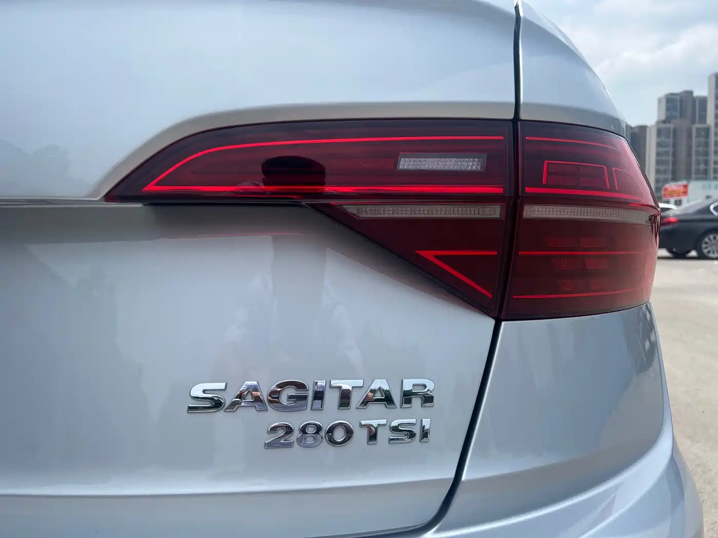 Volkswagen Sagitar 2021 280TSI DSG Comfort Smart Connect Edition фото 17