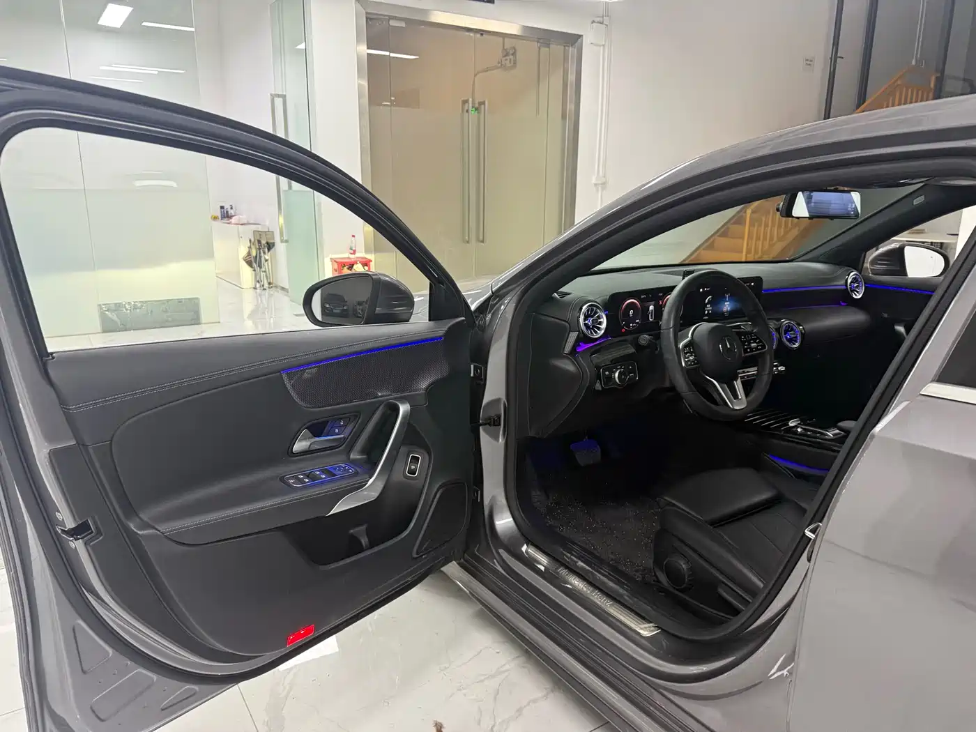 Mercedes-Benz A-Class 2021 A 200 L Sport Sedan Dynamic Type фото 8
