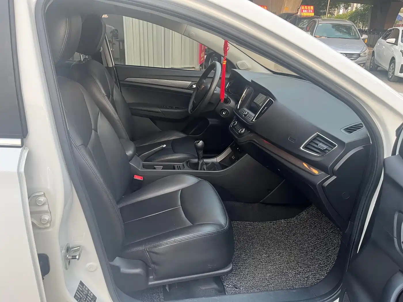 Roewe 360 2016 2015 1.5L Manual Luxury