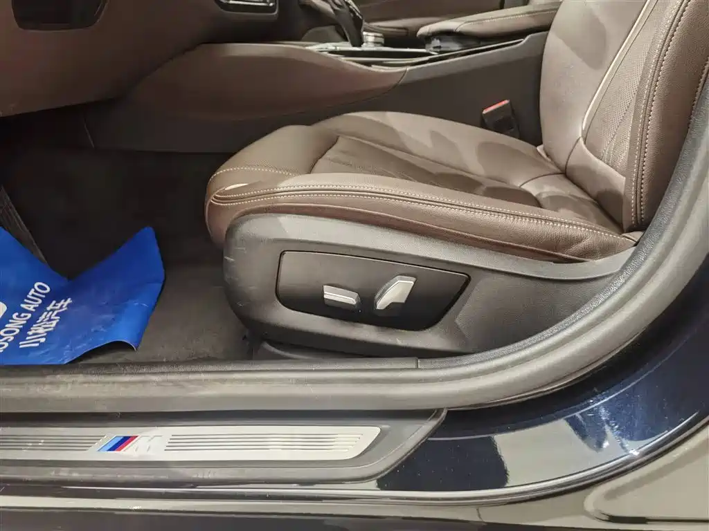 BMW 5 Series 2023 Facelift 530Li Leading M Sport Package фото 8
