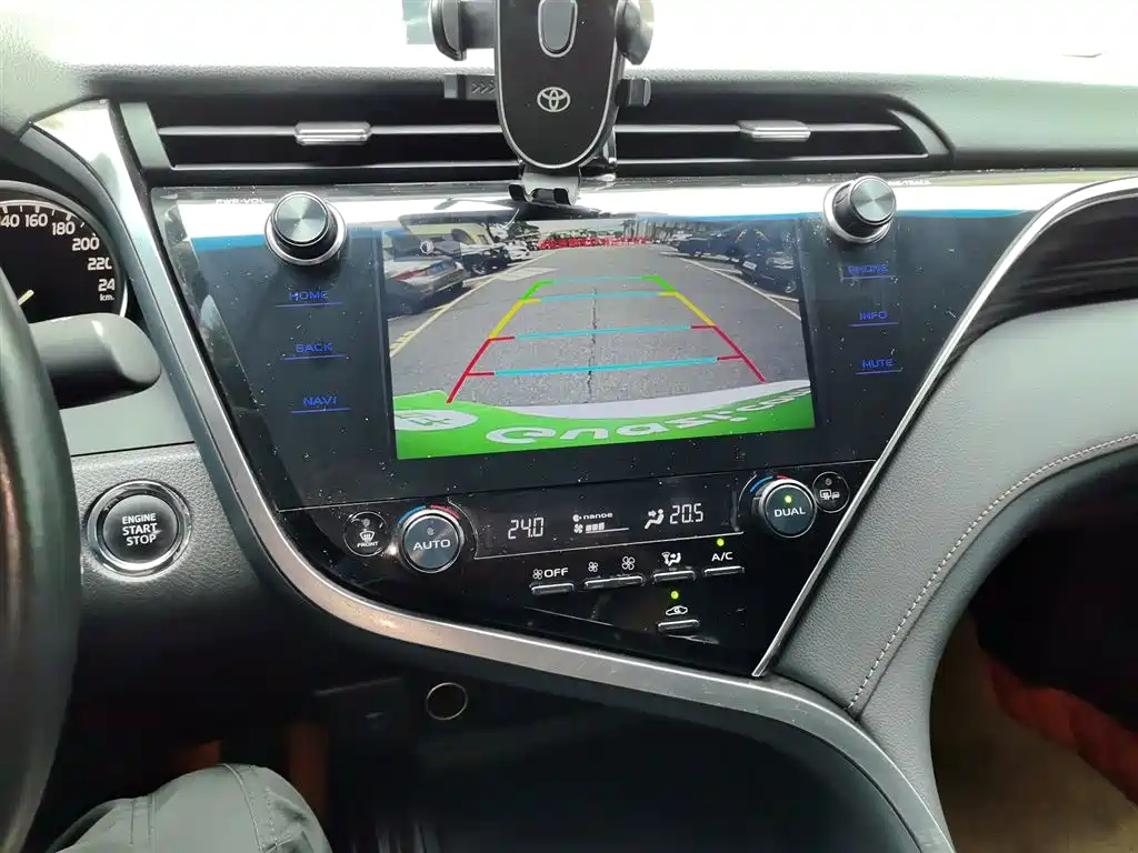 Toyota Camry 2019 2.0G Luxury Edition China VI фото 6