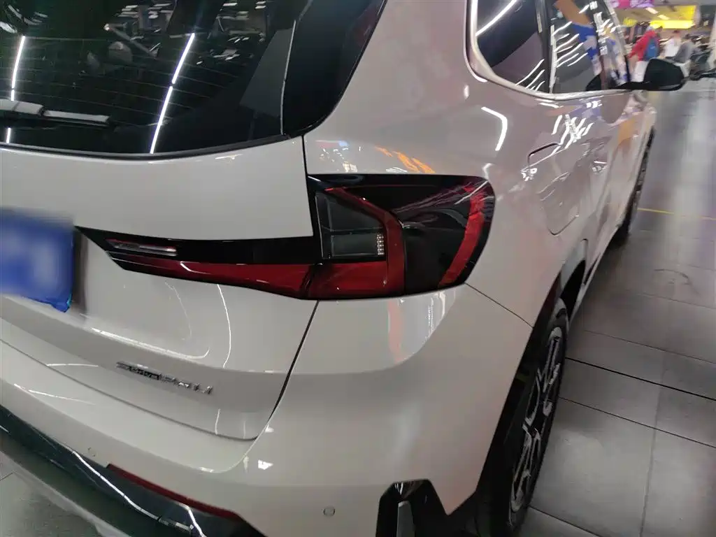 BMW X1 2023 sDrive25Li X Design Package фото 8